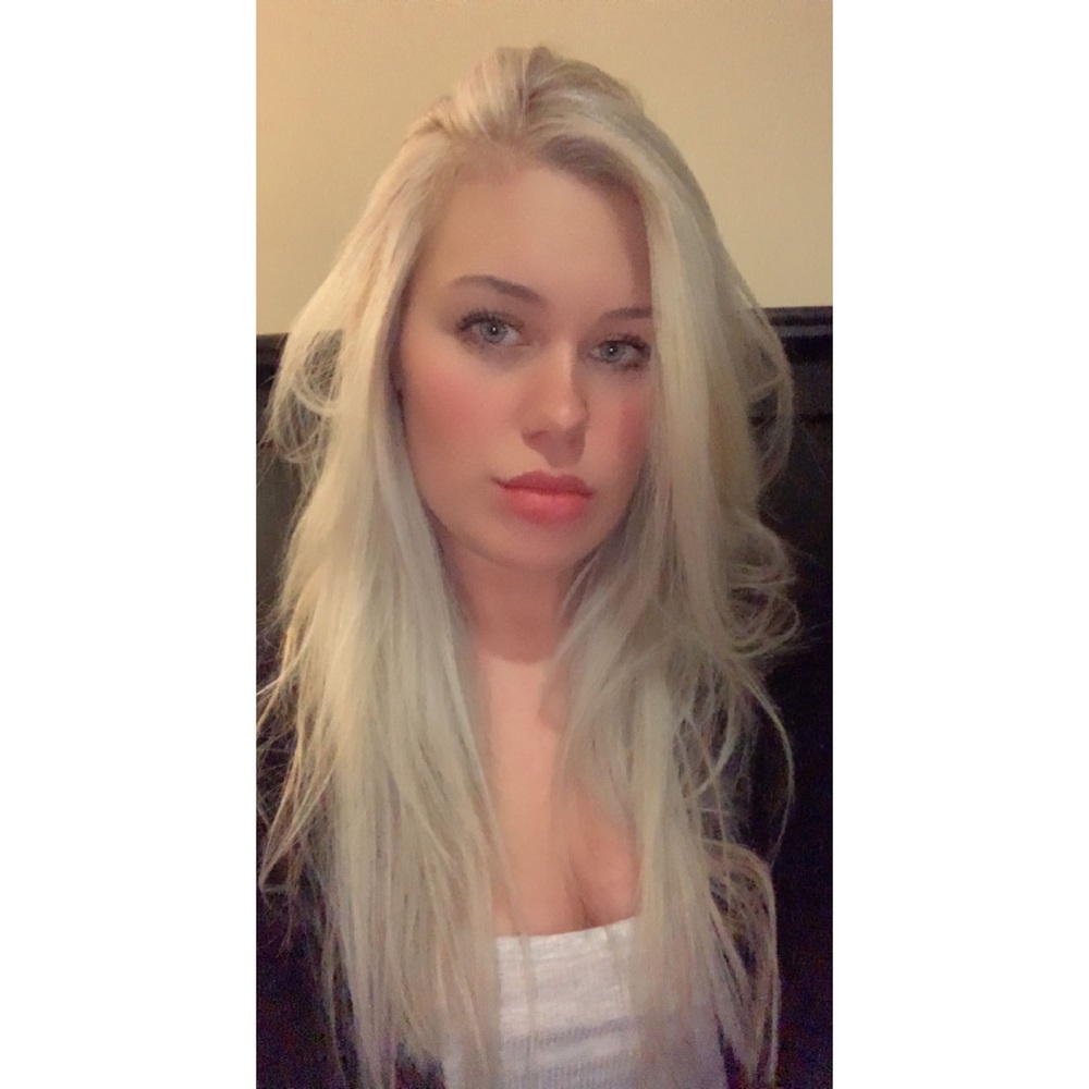 Meet your Posher, Kortney